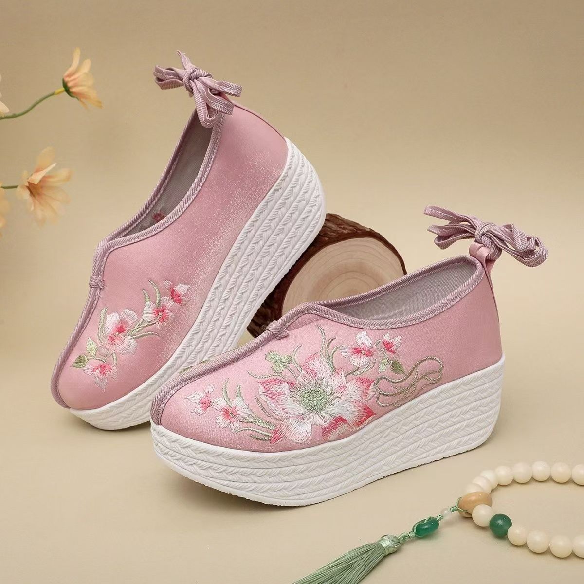 Ethnic Fabric - Damskie etniczne buty na koturnie, haftowane,