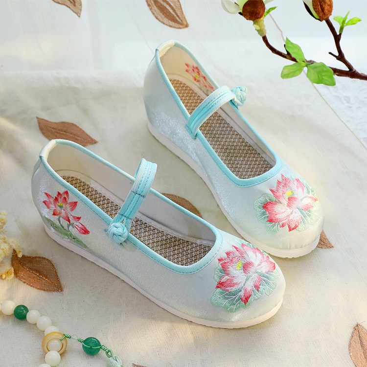Damskie biało-zielone buty Mar – Ethnic Fabric recenzja i cena