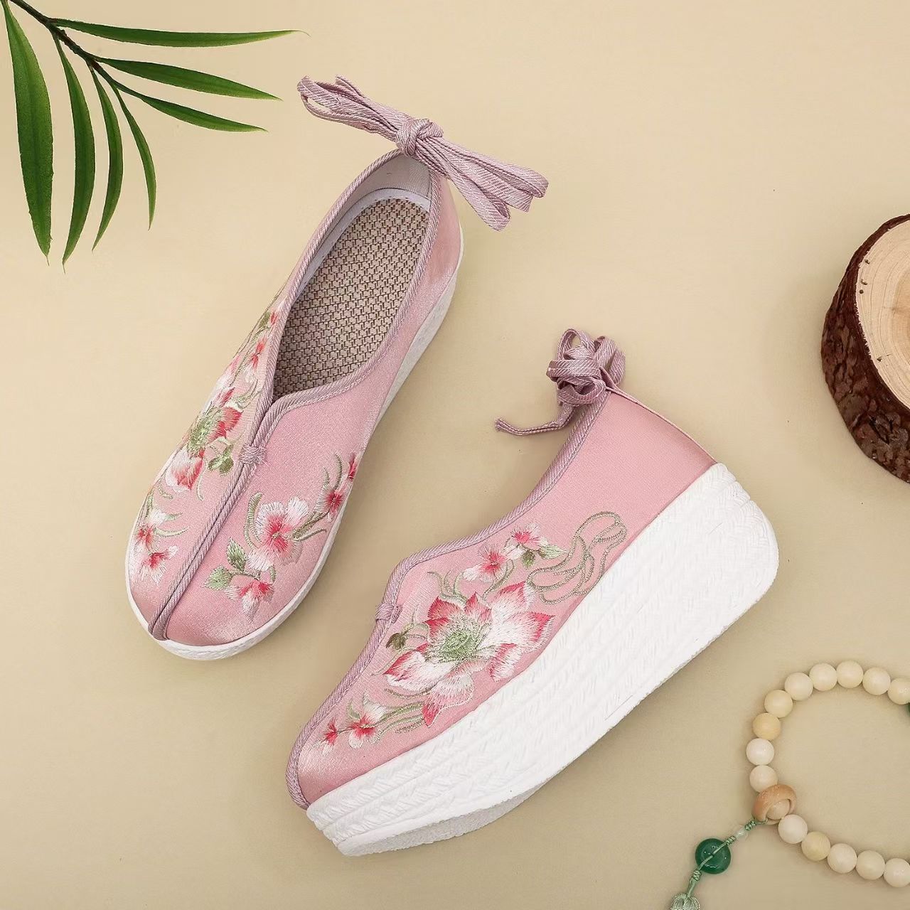 Damskie etniczne buty na kotur – Ethnic Fabric recenzja i cena