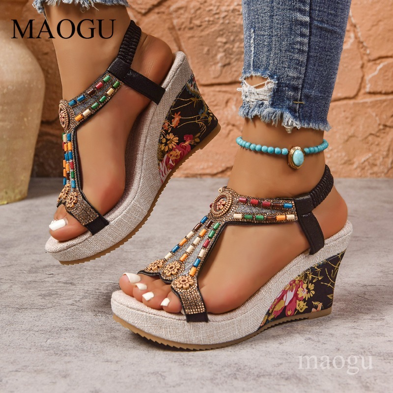 Sandały na koturnie w stylu bo – Ethnic Fashion For Women recenzja i cena
